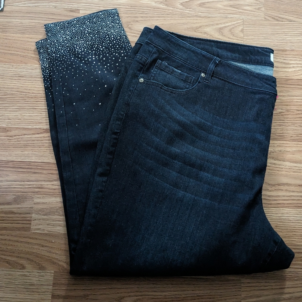 Lane Bryant Mid Rise Super Stretch Skinny Jeans Size 26